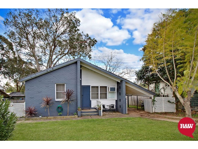 61 Gasmata Crescent, Whalan NSW 2770