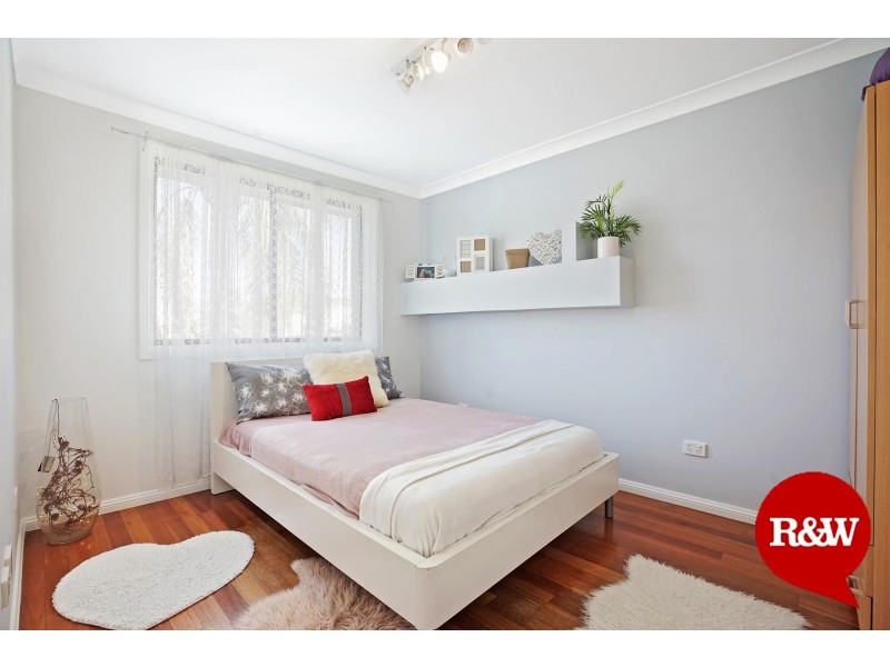 7 Kyleanne Place, Dean Park NSW 2761