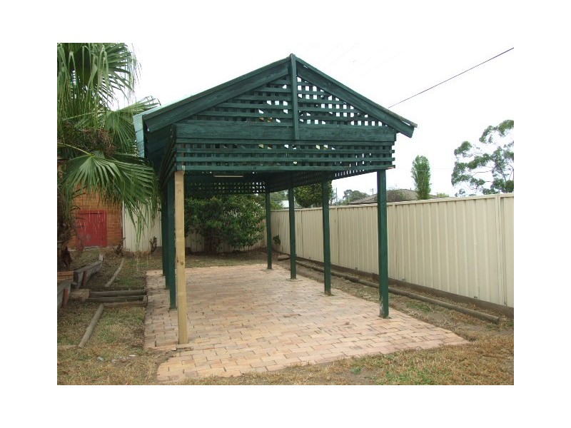 23 LANG CRESCENT, Blackett NSW 2770