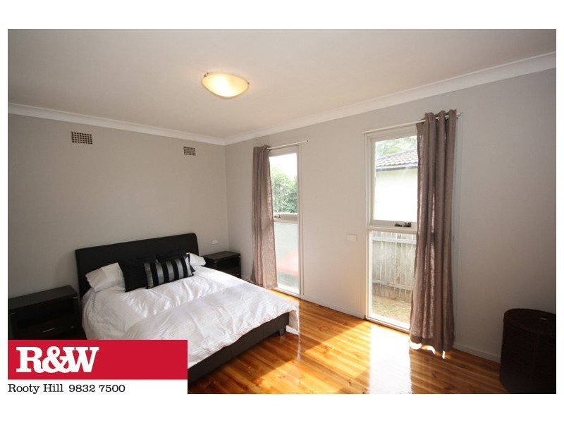 11 KOOMOOLOO CRESCENT, Shalvey NSW 2770