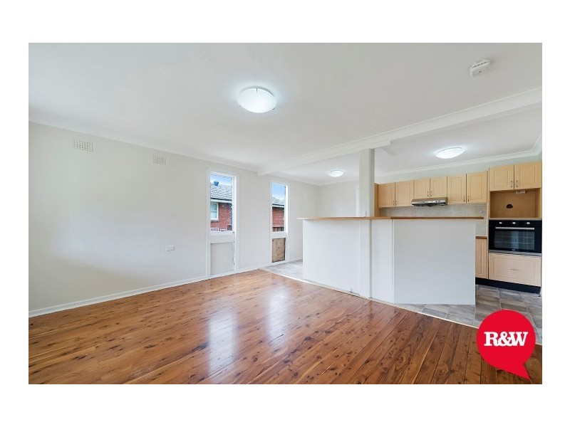 34 Keesing Crescent, Blackett NSW 2770