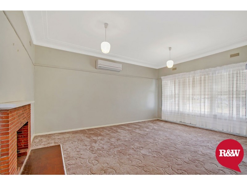 34 Doonside Road, Doonside NSW 2767