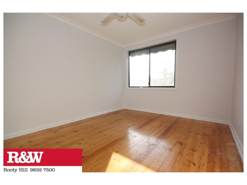 20 HELENA AVENUE, Emerton NSW 2770