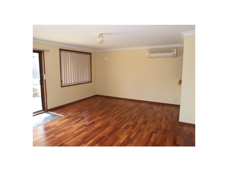 75  PINE CREEK CIRCUIT, St Clair NSW 2759