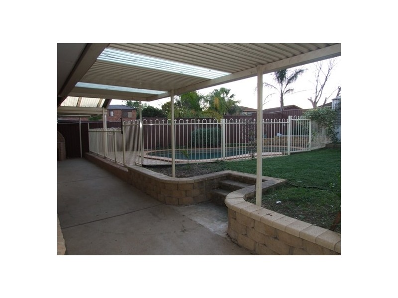 75  PINE CREEK CIRCUIT, St Clair NSW 2759