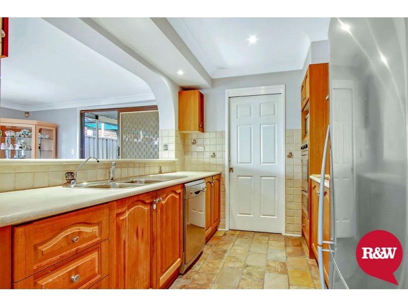 15 Speers Crescent, Oakhurst NSW 2761