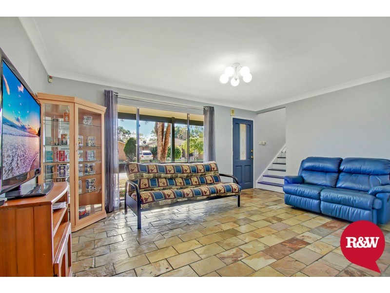 15 Speers Crescent, Oakhurst NSW 2761