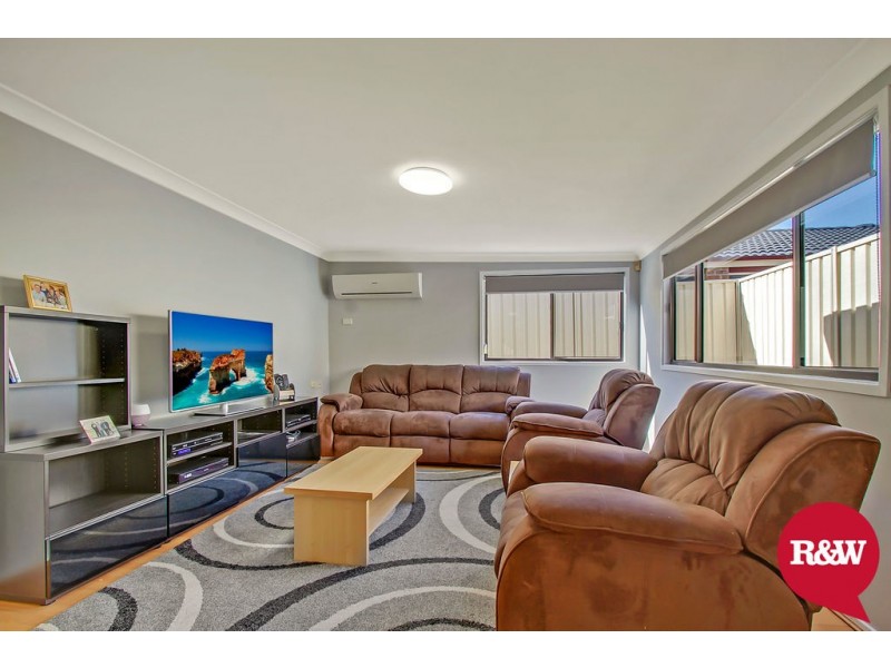 15 Speers Crescent, Oakhurst NSW 2761