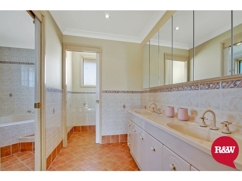 15 Speers Crescent, Oakhurst NSW 2761
