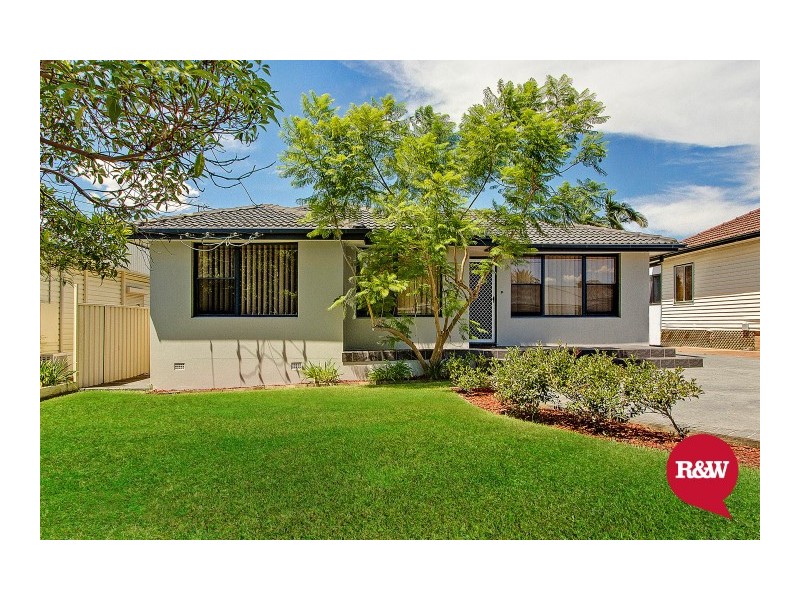 68 College Street, Cambridge Park NSW 2747