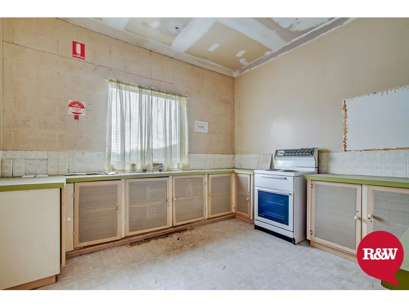 84 Wilkes Crescent, Tregear NSW 2770