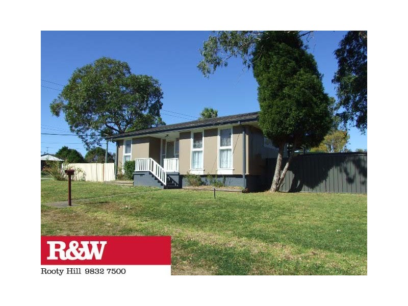 4 PETERLEE PLACE, Hebersham NSW 2770