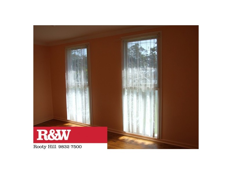 4 PETERLEE PLACE, Hebersham NSW 2770