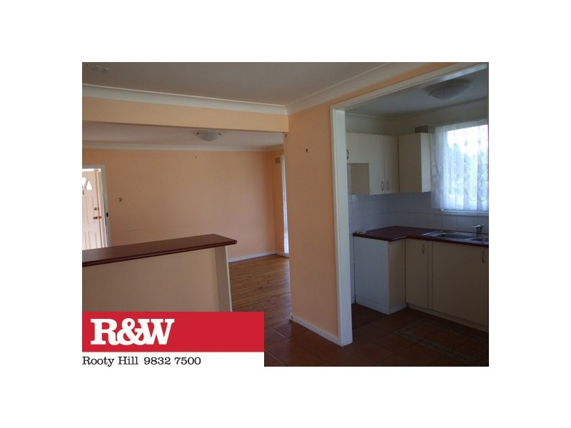 4 PETERLEE PLACE, Hebersham NSW 2770