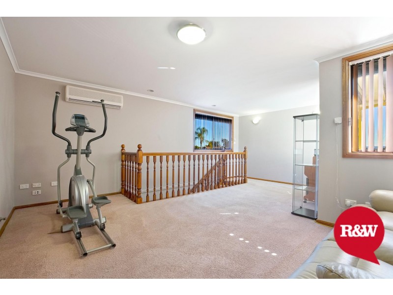 98 Cook Parade, St Clair NSW 2759