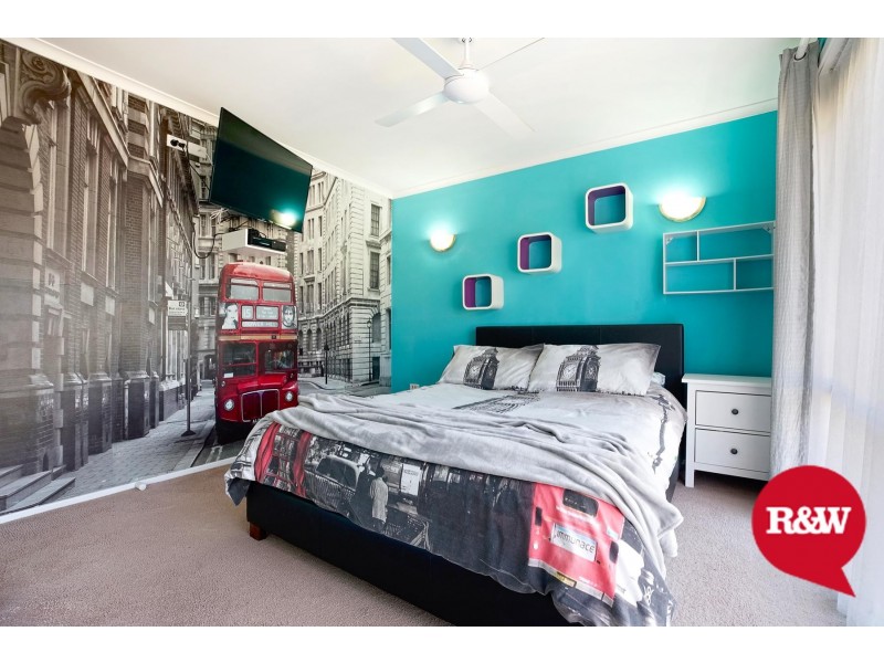 98 Cook Parade, St Clair NSW 2759