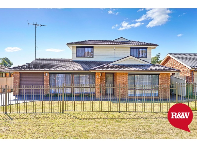 98 Cook Parade, St Clair NSW 2759