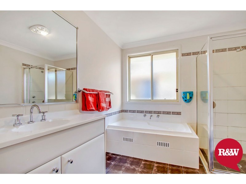 28 Jindalla Crescent, Hebersham NSW 2770