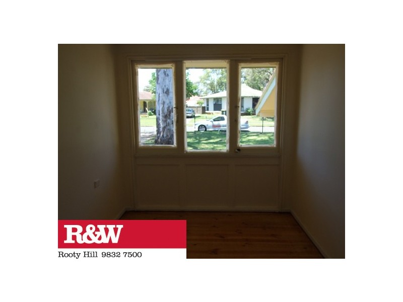 39 KOOMOOLOO CRESCENT, Shalvey NSW 2770