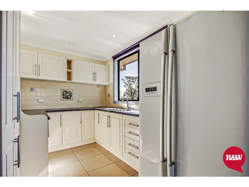 13 Beverly Place, Plumpton NSW 2761
