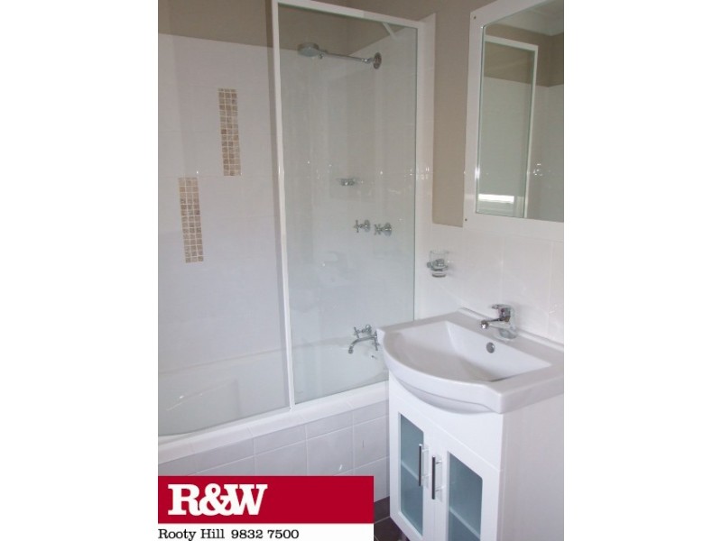 2 CYGNET PLACE, Willmot NSW 2770