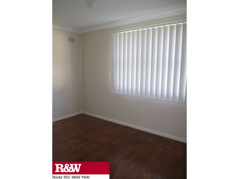 3 TONGA PLACE, Lethbridge Park NSW 2770