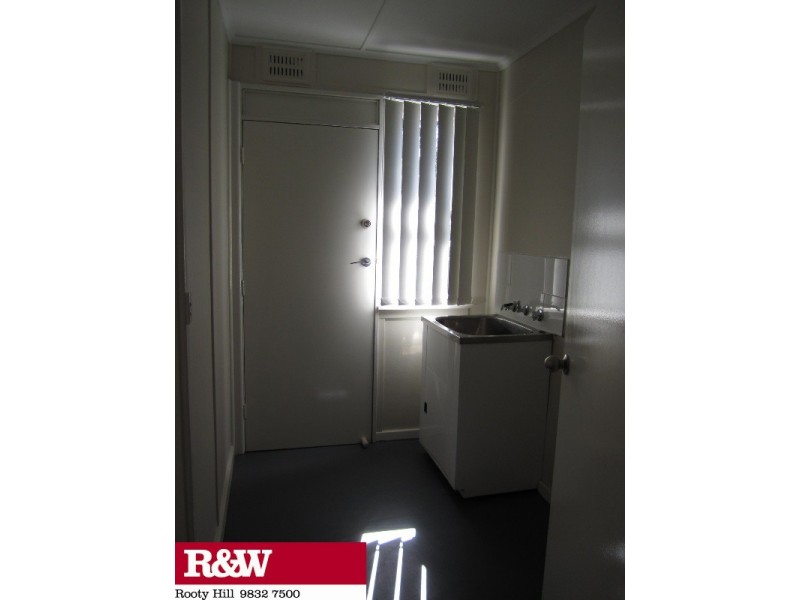 3 TONGA PLACE, Lethbridge Park NSW 2770