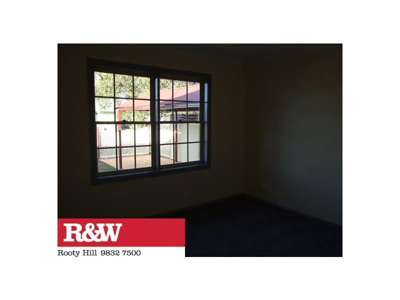 115 MAPLE ROAD, North St Marys NSW 2760