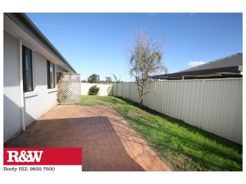 104 PARKWOOD CRESCENT, Plumpton NSW 2761