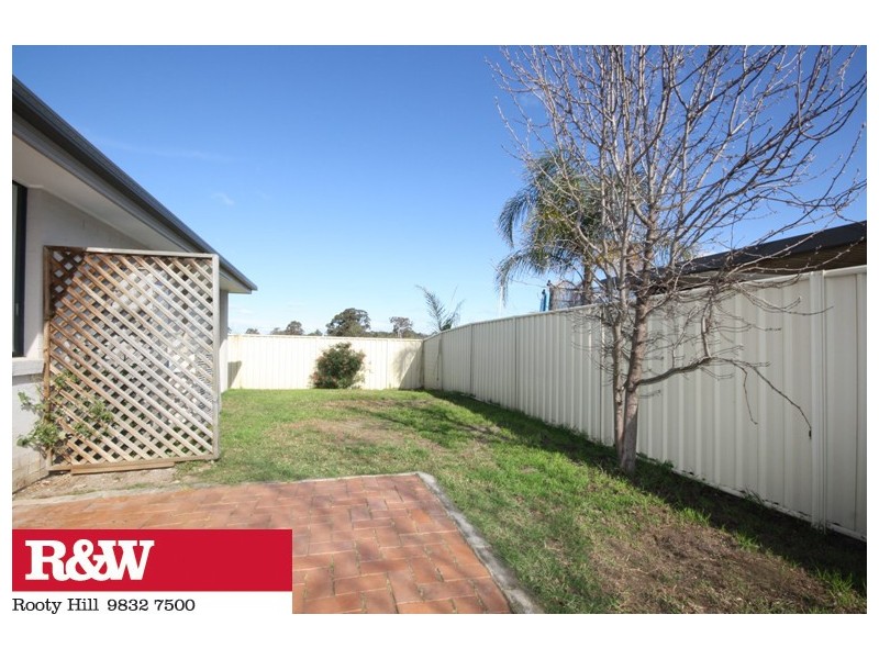 104 PARKWOOD CRESCENT, Plumpton NSW 2761