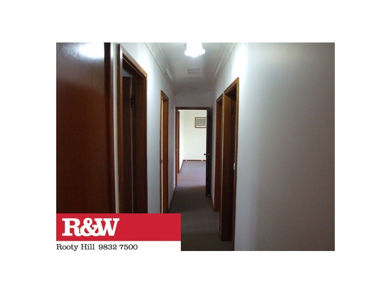 7 SOMOV PLACE, Tregear NSW 2770