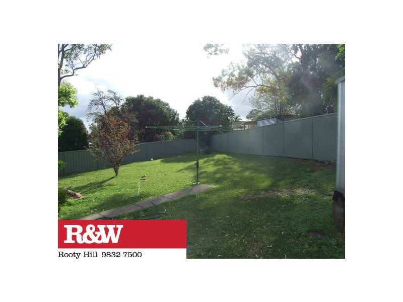 7 SOMOV PLACE, Tregear NSW 2770