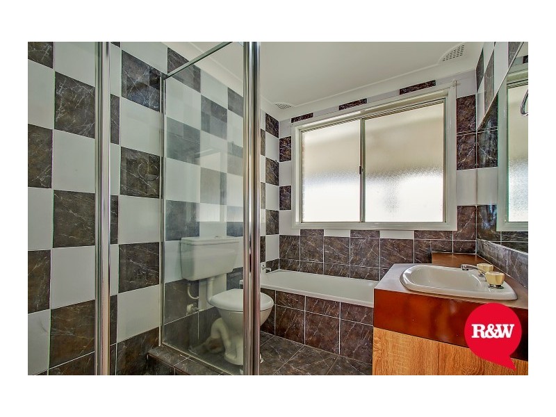 1 Miax Place, Dharruk NSW 2770