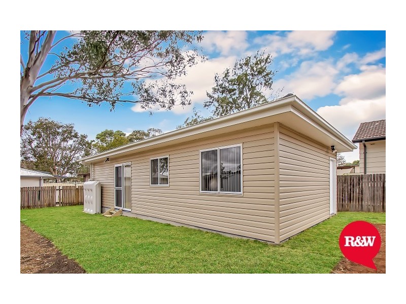 47A Marquesa Crescent, Lethbridge Park NSW 2770