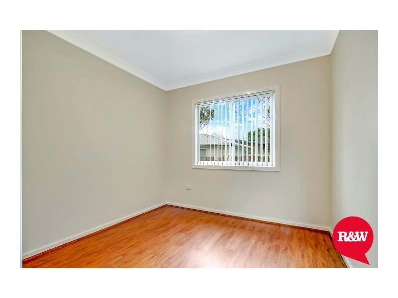 47A Marquesa Crescent, Lethbridge Park NSW 2770