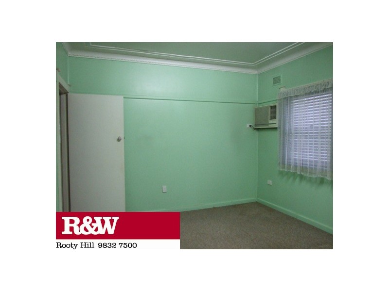 8 MINCHINBURY STREET, Eastern Creek NSW 2766