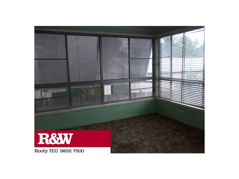 8 MINCHINBURY STREET, Eastern Creek NSW 2766