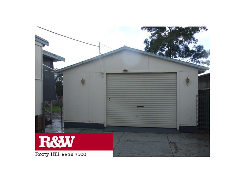 8 MINCHINBURY STREET, Eastern Creek NSW 2766