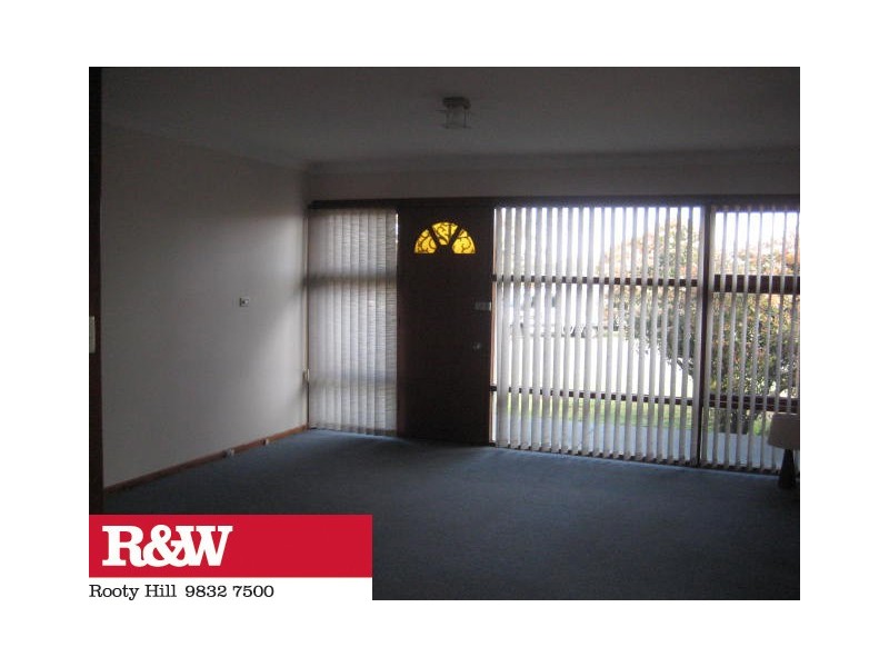 31 MAPLE ROAD, North St Marys NSW 2760