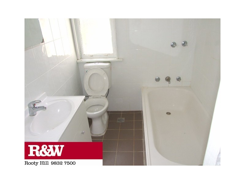 11 ANDERSON AVENUE, Blackett NSW 2770