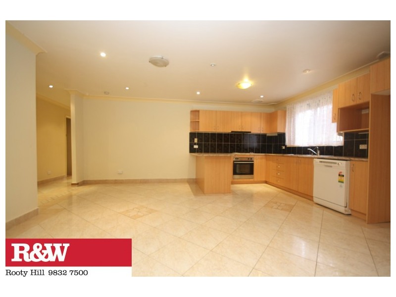 28 SPEERS CRESCENT, Oakhurst NSW 2761