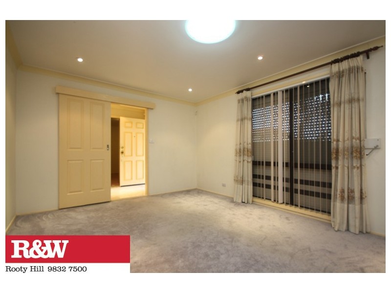 28 SPEERS CRESCENT, Oakhurst NSW 2761