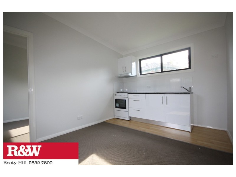 17a FORRESTER ROAD, Lethbridge Park NSW 2770