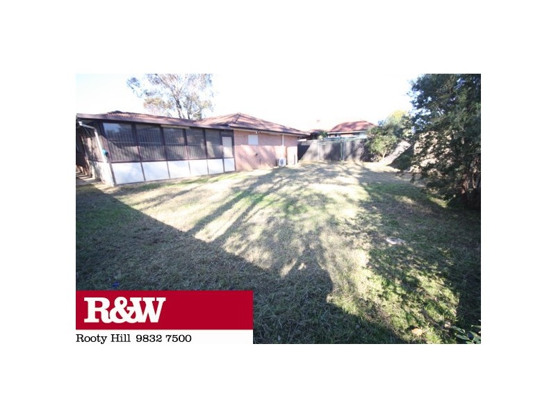 60 HYATTS ROAD, Oakhurst NSW 2761