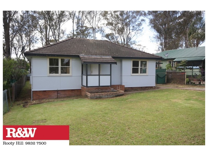 18 ORANA AVENUE, Penrith NSW 2750