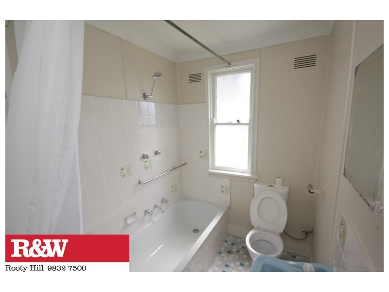 18 ORANA AVENUE, Penrith NSW 2750