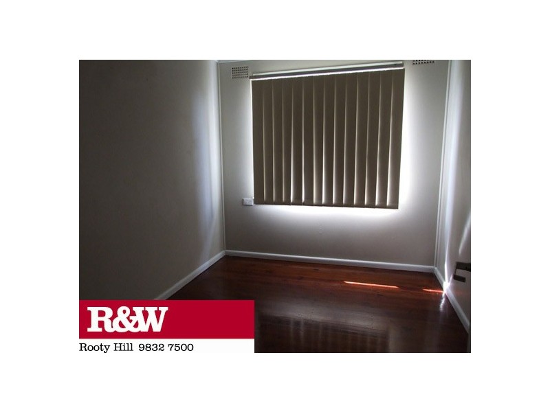 13 MANILA ROAD, Lethbridge Park NSW 2770