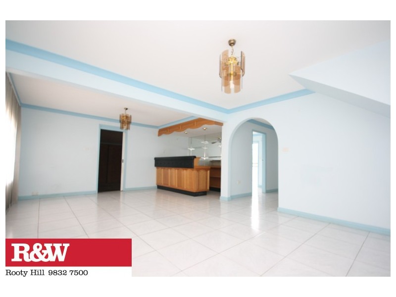 22 JORGENSEN AVENUE, St Clair NSW 2759