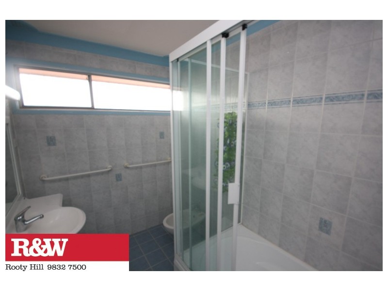 22 JORGENSEN AVENUE, St Clair NSW 2759