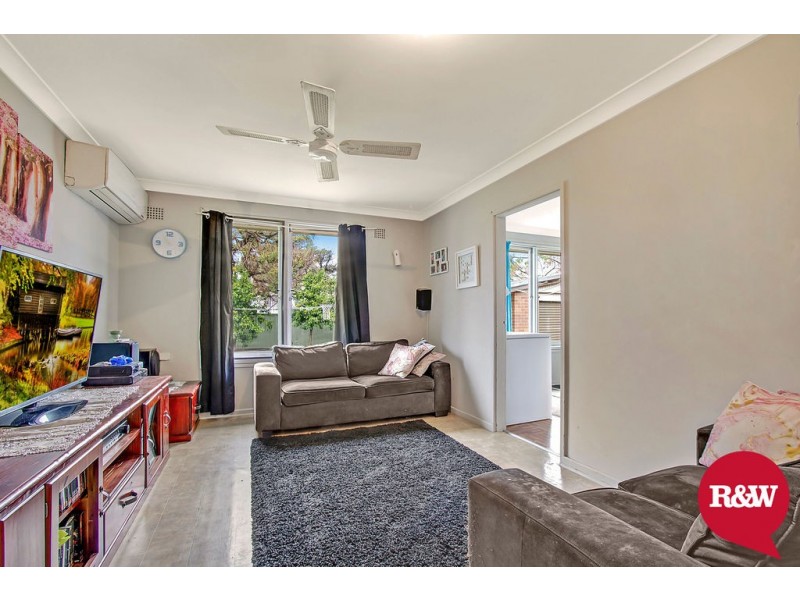 27 Bindaree Street, Hebersham NSW 2770